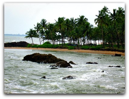 tourist destinations in north kerala